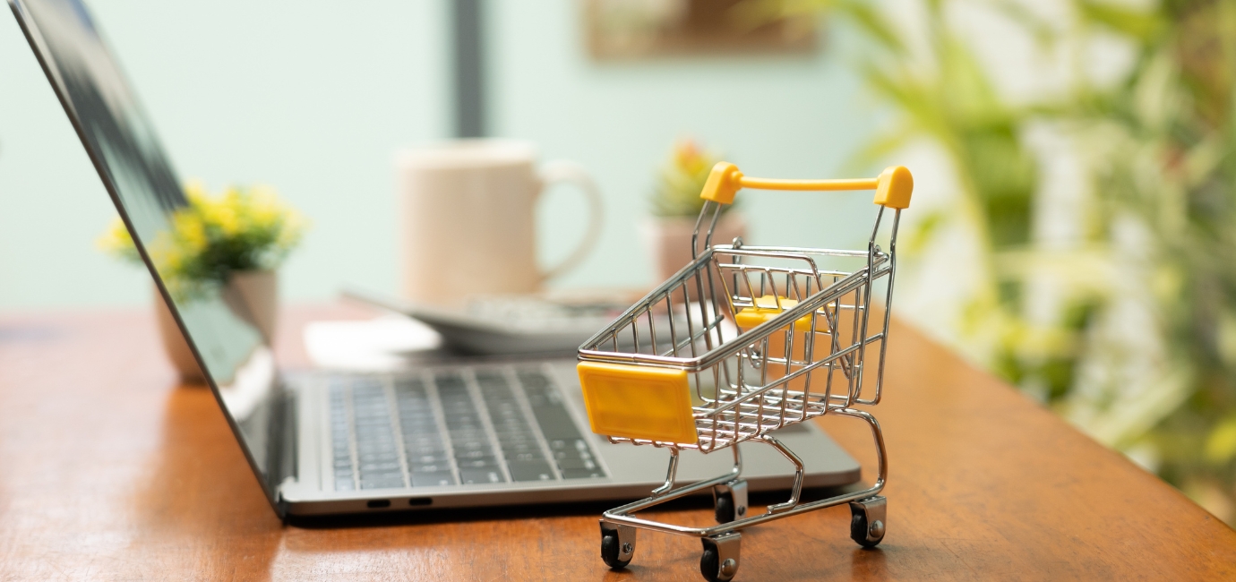 Migration from IT-Dependent MicroStrategy to Self-Service Power BI for a Leading Retailer
